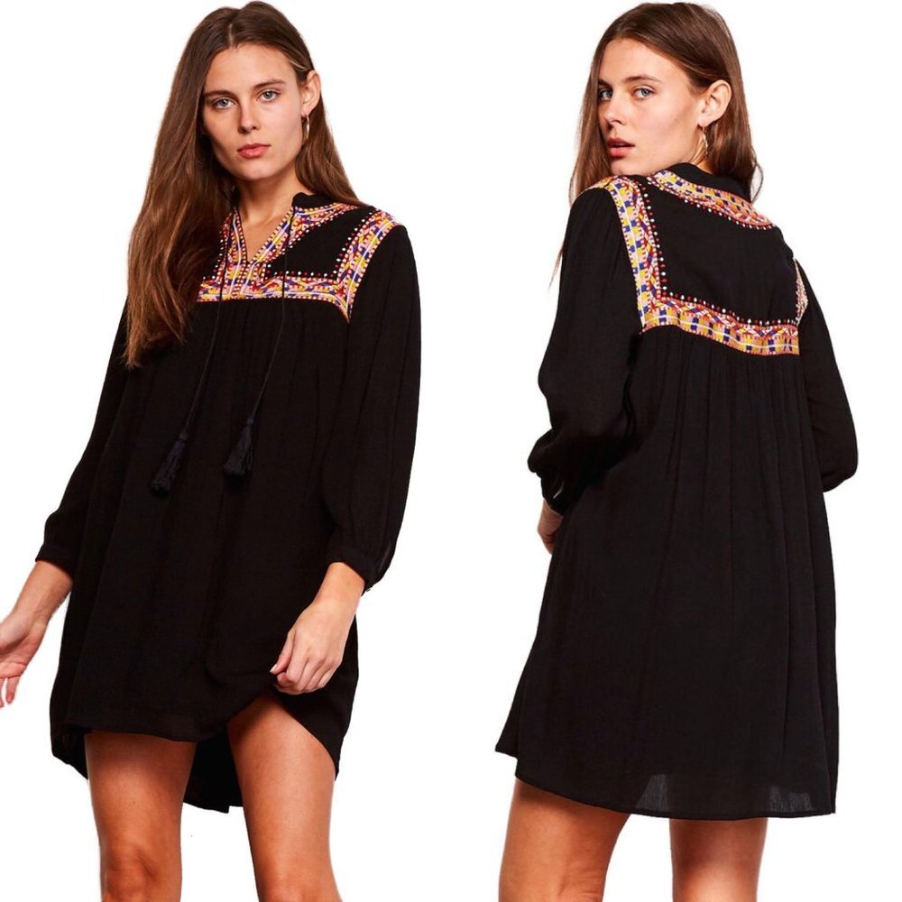 Nwt - Jack By Bb Dakota Saenz Embroidered Dress